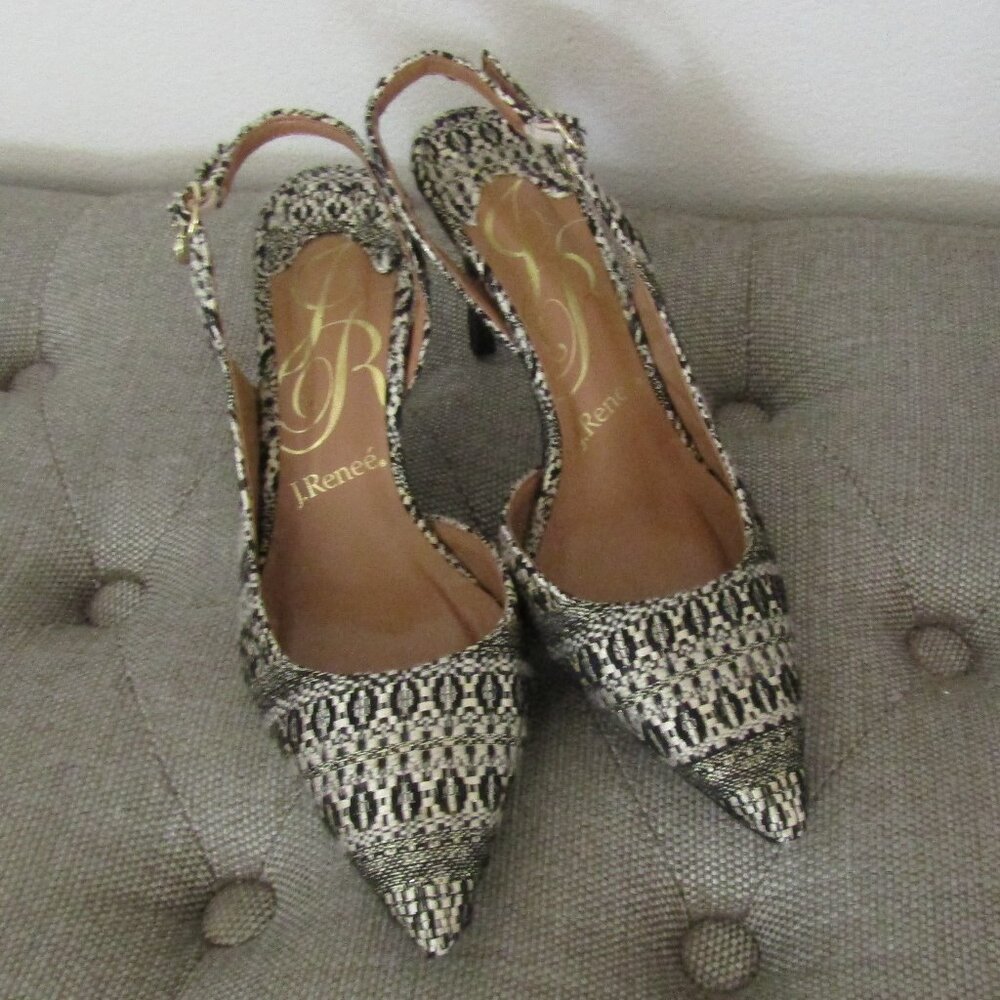J Renee Lacee Pointed Toe Heels 7W
